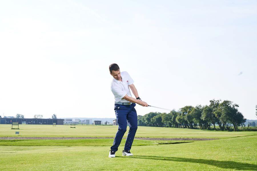 short game chipping shot on golf course